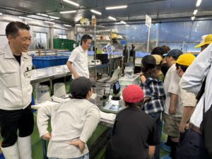 近江海老の養殖場の見学